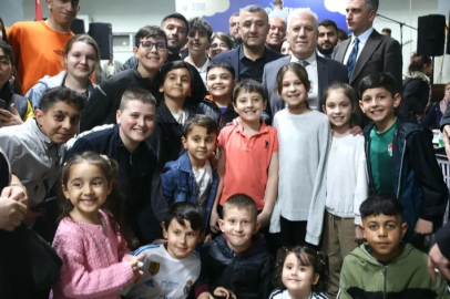 Başkan Bozbey’den gençlere halı saha müjdesi