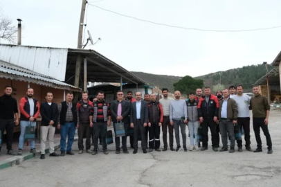 Başkan Tayır, belediye personeliyle bayramlaştı