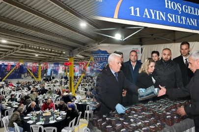 Bursa'da 200 bin kişi, Ramazan'da aynı sofrada buluştu