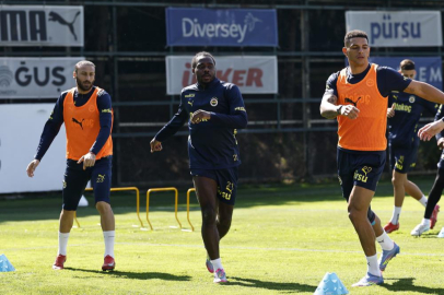 Fenerbahçe'de Trabzonspor mesaisi devam etti