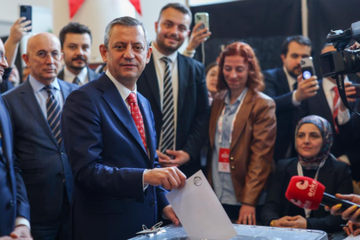 CHP Lideri Özel: "Gençlerin umudu için buradayız"