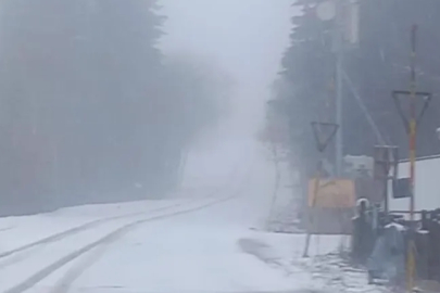 Uludağ'a nisan ayında kar sürprizi
