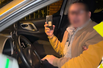 Bursa'da alkollü sürücüden polislere tehdit: Video çekiyorum