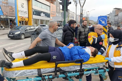 Bursa'da otomobilin çarptığı bisikletli çocuk yaralandı