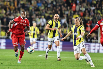 Sivasspor - Fenerbahçe maçları bol gollü geçiyor