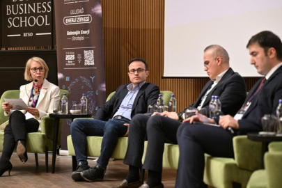 Geleceğin enerji stratejisi Uludağ Enerji Zirvesi'nde konuşuldu