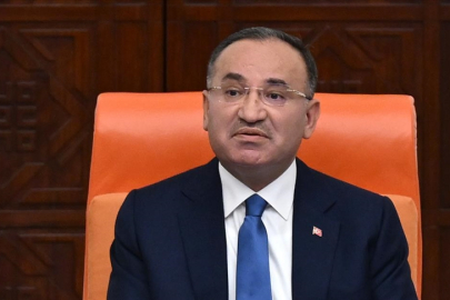 TBMM Başkanvekili Bekir Bozdağ, Sırrı Süreyya Önder'i ziyaret etti