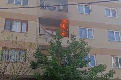 Yanık unutulan sigara balkonu küle çevirdi