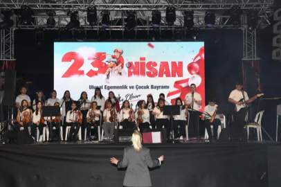 Gençlik Orkestrası ve Korosu’ndan 23 Nisan konseri