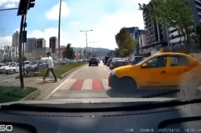 Bursa'da yolu uzatmak istemeyen sürücü, yaya geçidini kullandı
