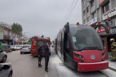 Bursa'da tramvay yangını paniğe neden oldu