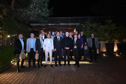 BUYSAD'da bayrak değişim