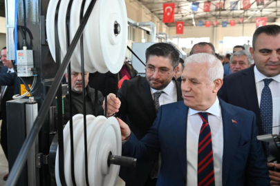 Bursa'da yüzde 100 geri dönüşümden elde edilen sulama boruları dağıtılıyor
