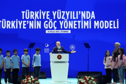 Cumhurbaşkanı Erdoğan "Türkiye’de toplam 4 milyon 33 bin göçmen var"