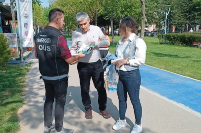 Narkotik polisi Bursa'da vatandaşları bilgilendirdi