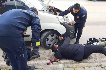 Bursa'da kedi kurtarma operasyonu...