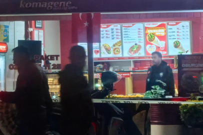 Motosikletli saldırgan çiğ köfteciye ateş açtı: 1 yaralı