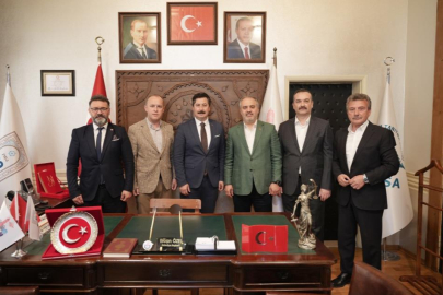 Alinur Aktaş'tan Başkan Özel'e ziyaret