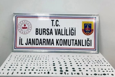 Bursa'da tarihi eser operasyonu: 3 şüpheli yakalandı