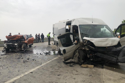 Bursa'da feci kaza: Kazayı bırakıp birbirlerine girdiler