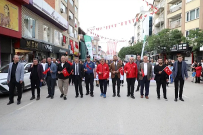 İnegöl’de 19 Mayıs Coşkusu Sokaklara Taştı