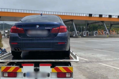 Bursa'da çakarlı otomobile gereği yapıldı