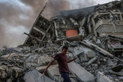 Gazze'de can kaybı 53 bin 475'e yükseldi