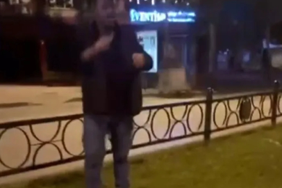 Bursa'da Türk bayrağını yakmaya çalıştı, yakalandı