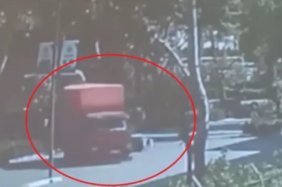 Bursa'da ani manevra can yaktı: Motosikletli genç yaralandı