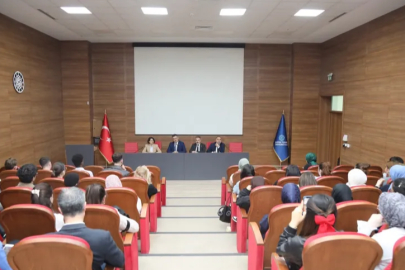 Rektör Çağlar'dan öğrencilere yurt müjdesi