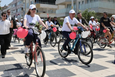 Bozbey ve Bursalılar süslü bisikletlerle çevre bilincini kutladı