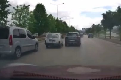 Bursa'da anayolda tehlikeli makas: Kaza kıl payı atlatıldı