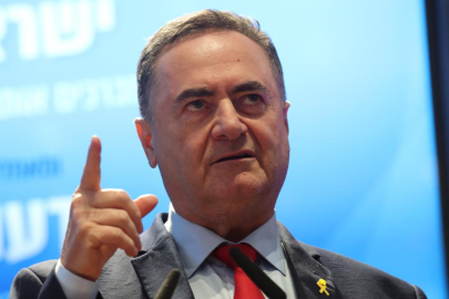 İsrail Savunma Bakanı Katz: "İsrail'e füze atılmaya devam edilirse Tahran yanacak"