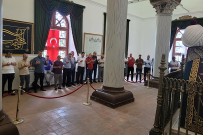 Şehit padişah Bursa’daki kabri başında anıldı