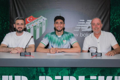 Bursaspor, Emrehan Gedikli ile sözleşme imzaladı
