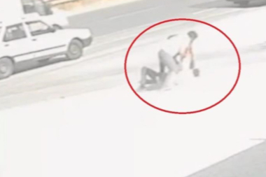 Bursa'da kan donduran cinayet: Eşini bıçaklayan koca müebbetle cezalandırıldı