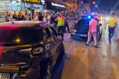 Bursa'da makas atarken kaza yaptı: 2 yaralı