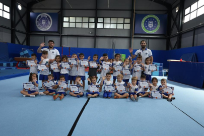 Yaz Spor Okulları'nda çocuklar sertifikalarına kavuştu