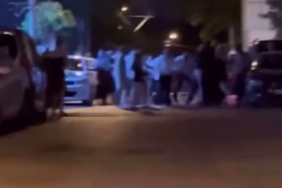 Bursa’da sokak ortasında tekme tokat kavga!