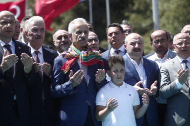 Bursa'yı dağ yörelerine bağlayan Doğancı Tüneli hizmete girdi