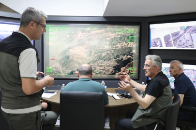 Bakan Yardımcısı ve Bursa protokolü orman yangınlarını yakından takip ediyor