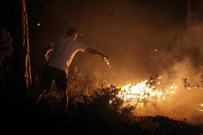 Orhaneli-Harmancık yangınına pet şişeyle müdahale