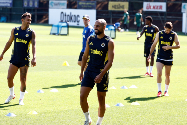 Fenerbahçe, Feyenoord maçının hazırlıklarını sürdürdü