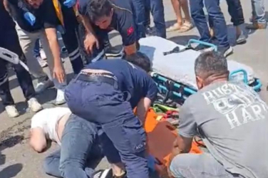 Bursa'da kırmızı ışıkta geçti, canından oldu