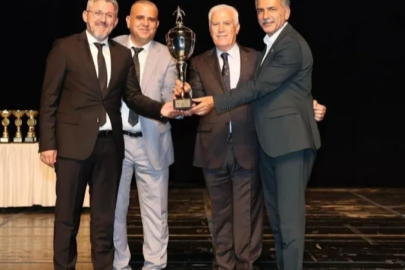 Gemlik Belediyespor'dan 3 kupa birden