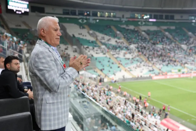 Büyükşehir ile gençlere Bursaspor sevgisi aşılanıyor