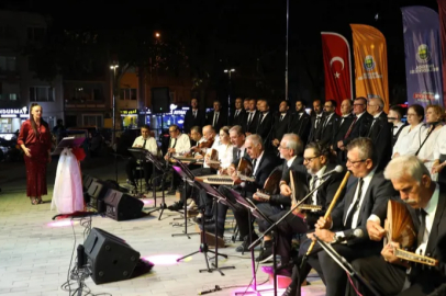 İnegöl’de TSM rüzgarı: 'Zaferden Kurtuluşa' konseri beğeni topladı