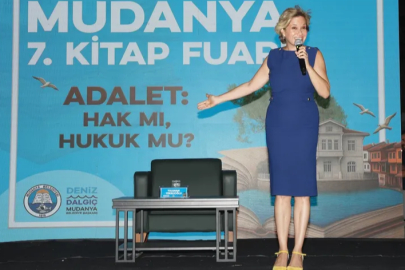 Mudanya’da 'Adalet' temalı kitap fuarında kadınların gücü konuşuldu