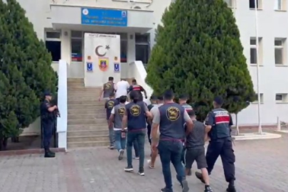 FETÖ tehdidiyle 1 milyon 293 bin lira dolandıran 5 sahte polis yakalandı