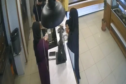 Bursa'da 40 yıl hapis cezasıyla aranan tırnakçılar yakalandı